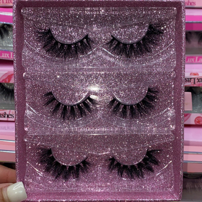 Everyday lash book